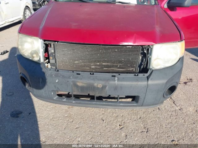 Photo 5 VIN: 1FMCU0C73AKC88902 - FORD ESCAPE 