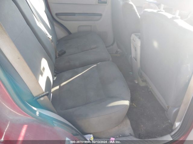 Photo 7 VIN: 1FMCU0C73AKC88902 - FORD ESCAPE 