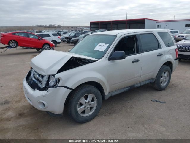 Photo 1 VIN: 1FMCU0C73CKA73734 - FORD ESCAPE 