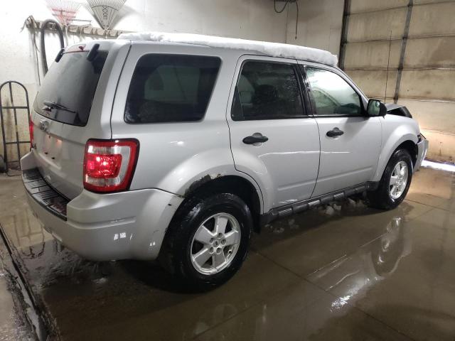 Photo 2 VIN: 1FMCU0C73CKB34273 - FORD ESCAPE XLS 