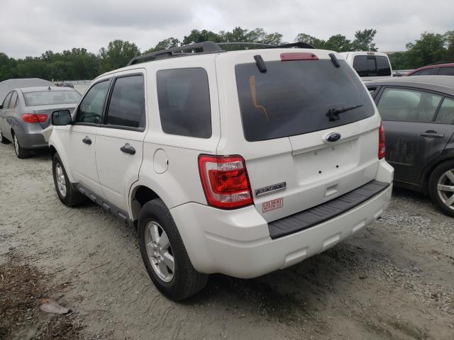 Photo 2 VIN: 1FMCU0C74AKC62082 - FORD ESCAPE XLS 