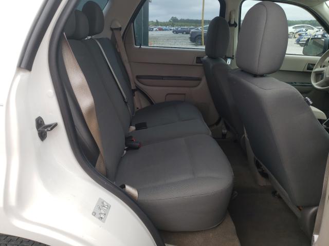 Photo 5 VIN: 1FMCU0C74AKC62082 - FORD ESCAPE XLS 