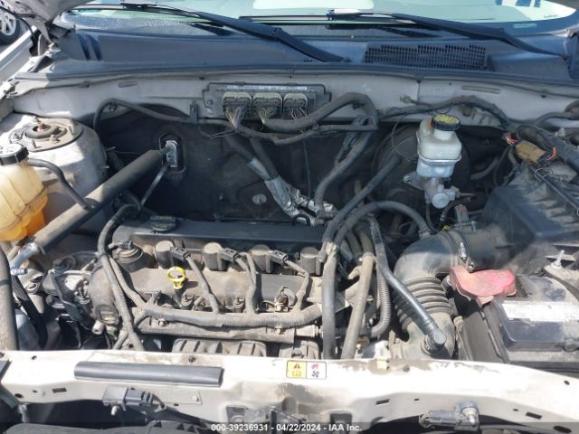 Photo 9 VIN: 1FMCU0C74AKC96135 - FORD ESCAPE 