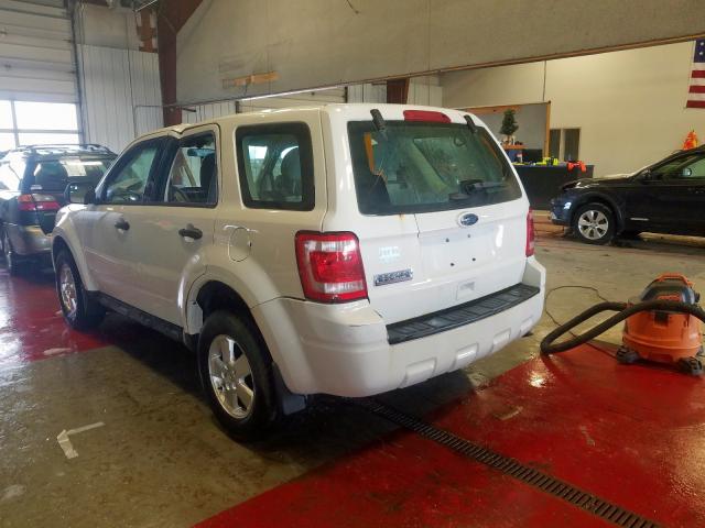 Photo 2 VIN: 1FMCU0C74BKC28788 - FORD ESCAPE XLS 