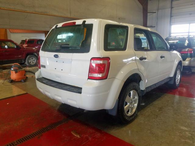 Photo 3 VIN: 1FMCU0C74BKC28788 - FORD ESCAPE XLS 