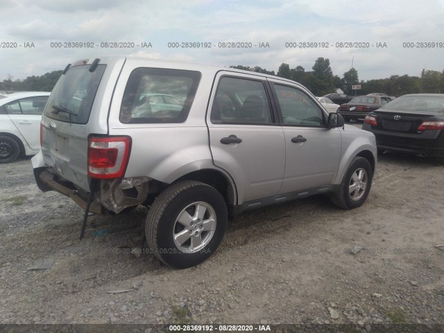 Photo 3 VIN: 1FMCU0C74CKB09334 - FORD ESCAPE 