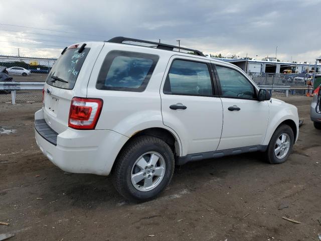 Photo 2 VIN: 1FMCU0C74CKB94739 - FORD ESCAPE XLS 