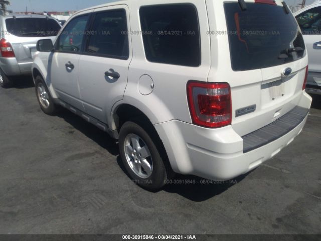 Photo 2 VIN: 1FMCU0C74CKC45463 - FORD ESCAPE 