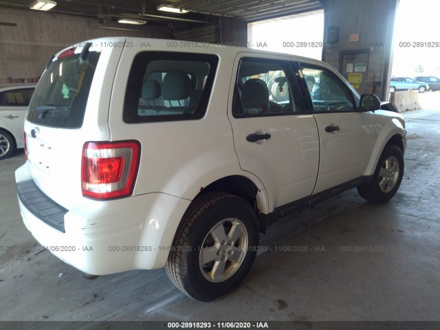 Photo 3 VIN: 1FMCU0C75AKD20913 - FORD ESCAPE 