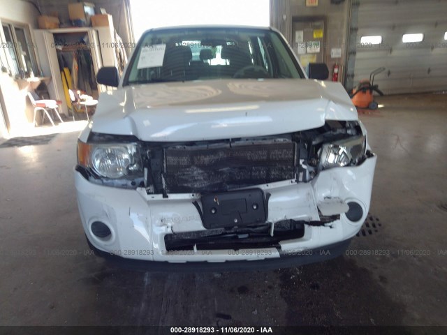 Photo 5 VIN: 1FMCU0C75AKD20913 - FORD ESCAPE 