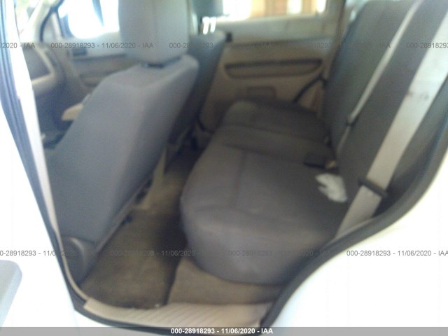 Photo 7 VIN: 1FMCU0C75AKD20913 - FORD ESCAPE 