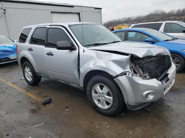 Photo 3 VIN: 1FMCU0C75BKB20325 - FORD ESCAPE XLS 