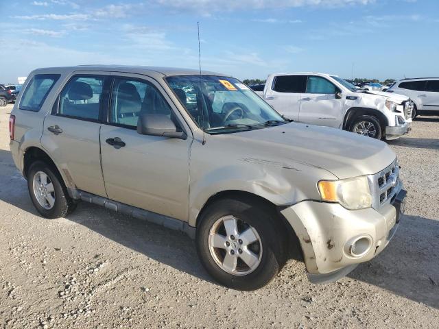 Photo 3 VIN: 1FMCU0C75CKA41786 - FORD ESCAPE XLS 