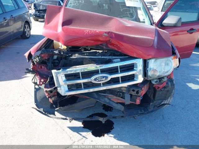 Photo 5 VIN: 1FMCU0C75CKB30600 - FORD ESCAPE 