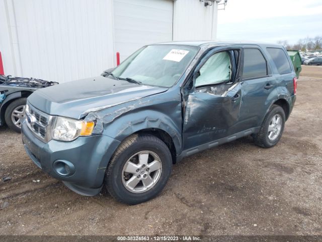 Photo 1 VIN: 1FMCU0C75CKC77676 - FORD ESCAPE 