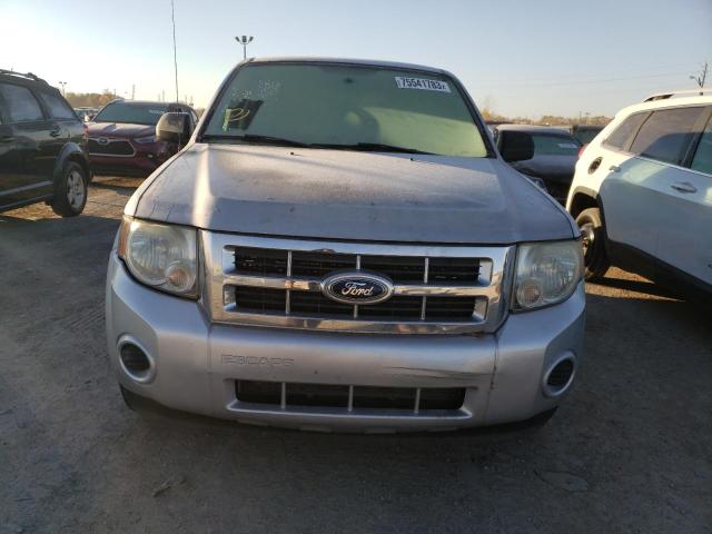 Photo 4 VIN: 1FMCU0C76AKD46999 - FORD ESCAPE 