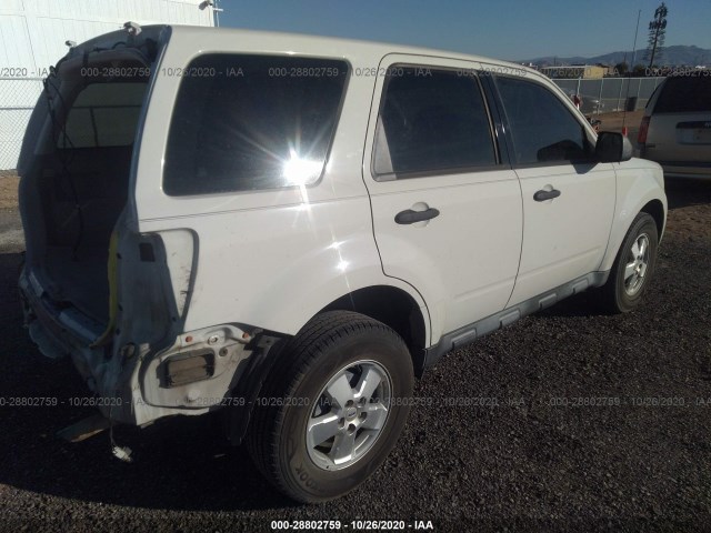 Photo 3 VIN: 1FMCU0C76BKB89945 - FORD ESCAPE 