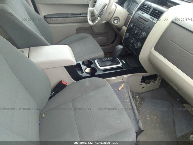 Photo 4 VIN: 1FMCU0C76CKA71346 - FORD ESCAPE 