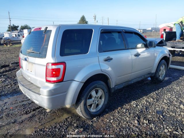 Photo 3 VIN: 1FMCU0C76CKB79241 - FORD ESCAPE 