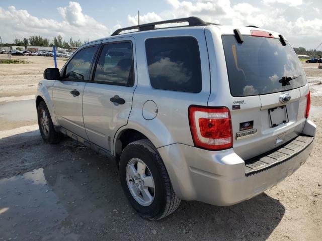 Photo 1 VIN: 1FMCU0C77AKC50864 - FORD ESCAPE XLS 