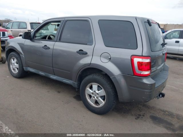 Photo 2 VIN: 1FMCU0C77AKD26504 - FORD ESCAPE 