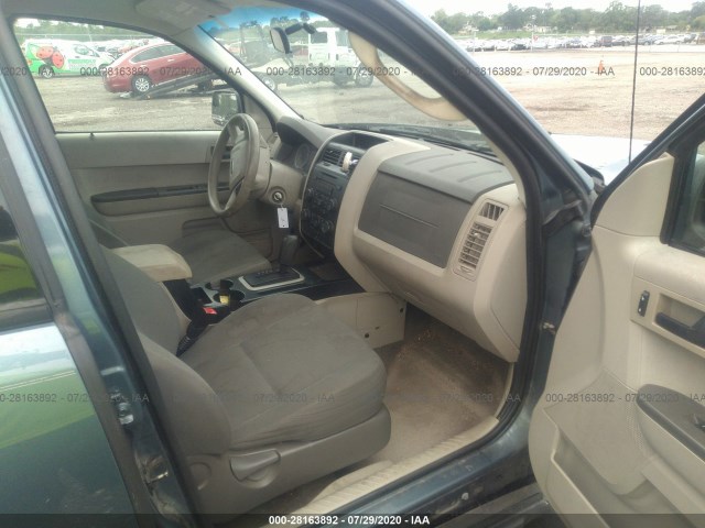 Photo 4 VIN: 1FMCU0C77BKB08614 - FORD ESCAPE 