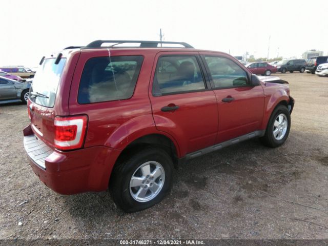 Photo 3 VIN: 1FMCU0C77BKB13215 - FORD ESCAPE 