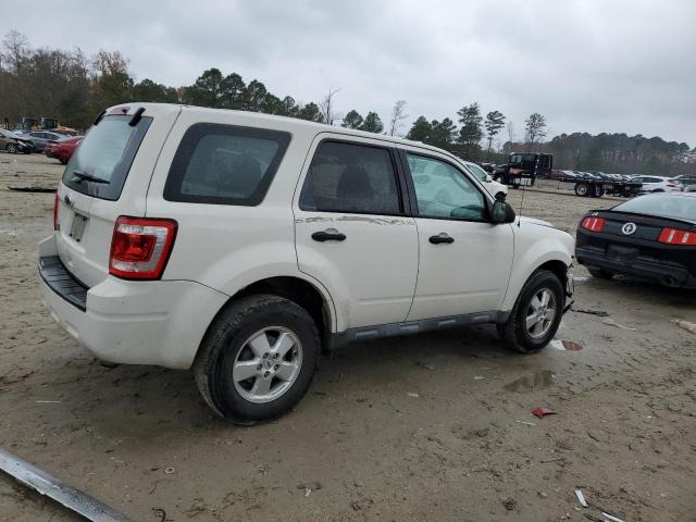 Photo 2 VIN: 1FMCU0C77CKB49827 - FORD ESCAPE 