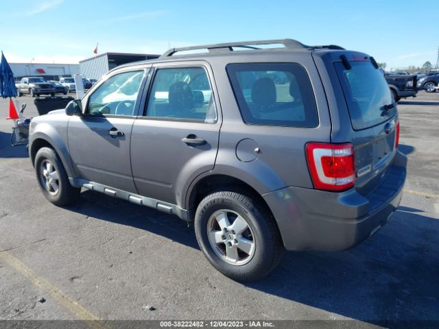 Photo 2 VIN: 1FMCU0C77CKC01215 - FORD ESCAPE 