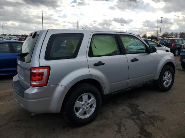 Photo 2 VIN: 1FMCU0C78AKA11811 - FORD ESCAPE XLS 