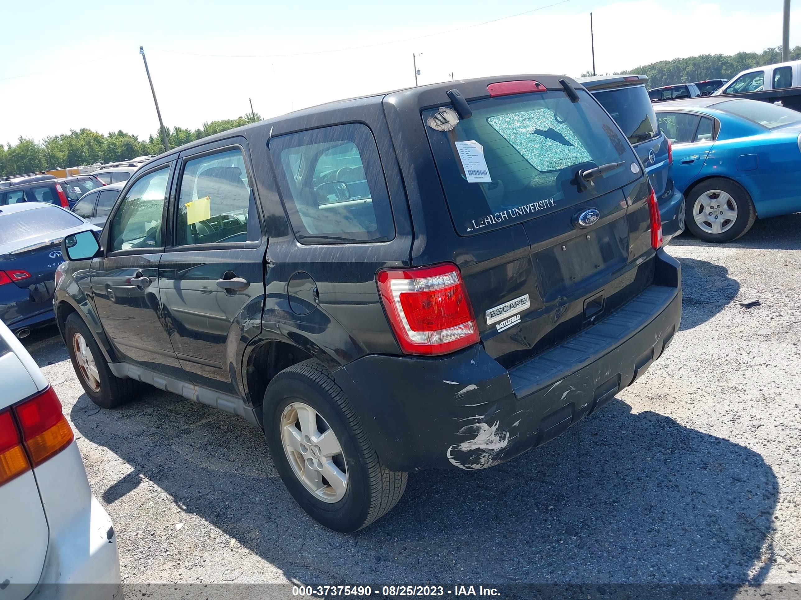 Photo 2 VIN: 1FMCU0C78AKB34573 - FORD ESCAPE 