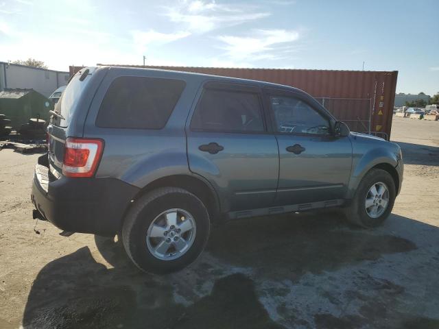 Photo 2 VIN: 1FMCU0C78AKB75074 - FORD ESCAPE XLS 