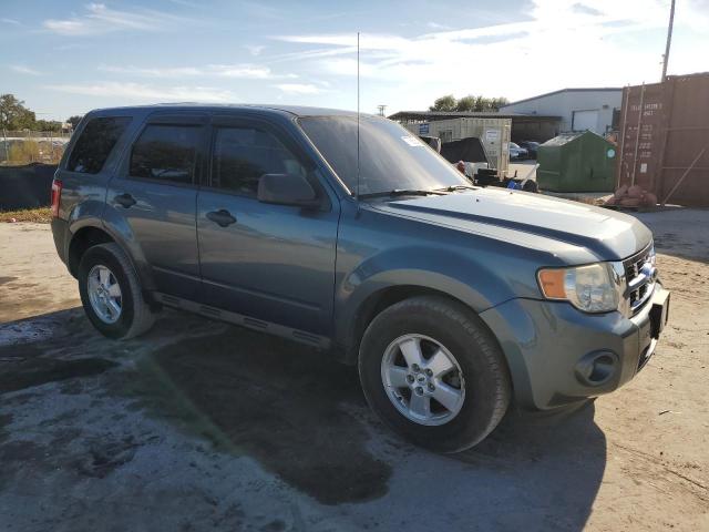 Photo 3 VIN: 1FMCU0C78AKB75074 - FORD ESCAPE XLS 