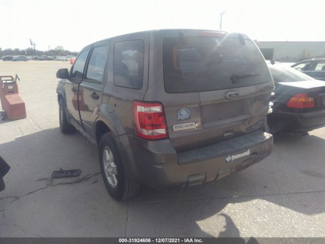 Photo 2 VIN: 1FMCU0C78AKC41235 - FORD ESCAPE 