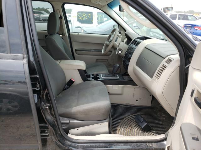 Photo 4 VIN: 1FMCU0C78BKA99986 - FORD ESCAPE XLS 