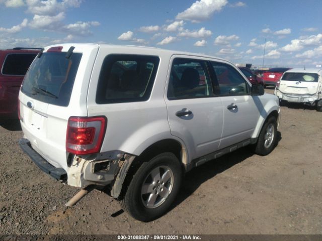 Photo 3 VIN: 1FMCU0C78BKB00120 - FORD ESCAPE 