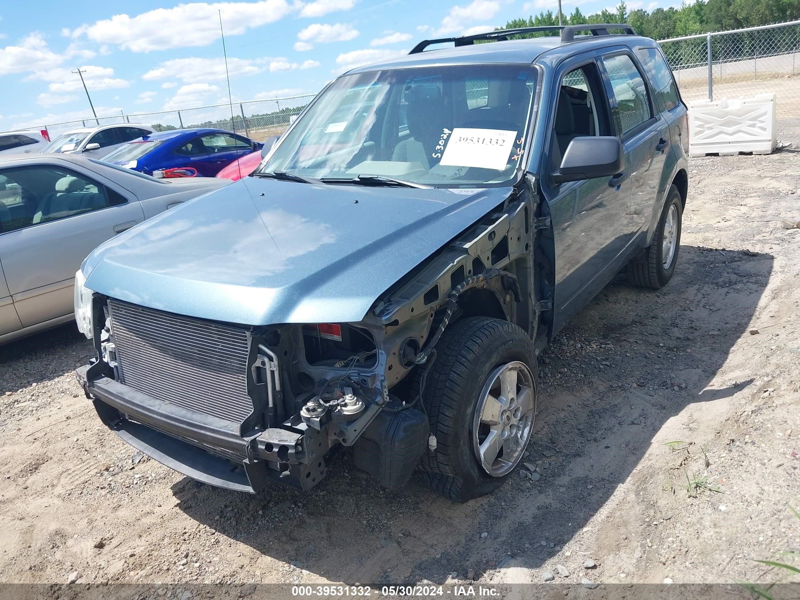 Photo 1 VIN: 1FMCU0C78CKA16669 - FORD ESCAPE 