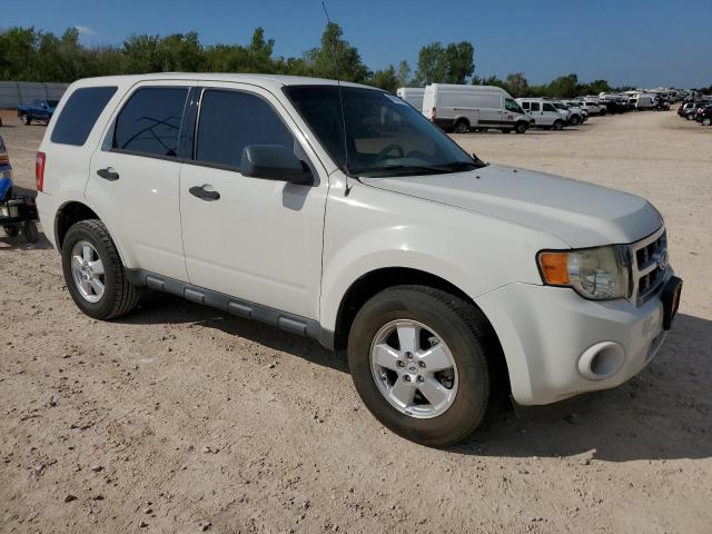 Photo 3 VIN: 1FMCU0C78CKC07699 - FORD ESCAPE XLS 