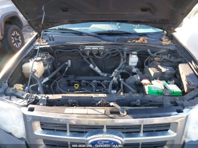 Photo 9 VIN: 1FMCU0C79BKA53146 - FORD ESCAPE 