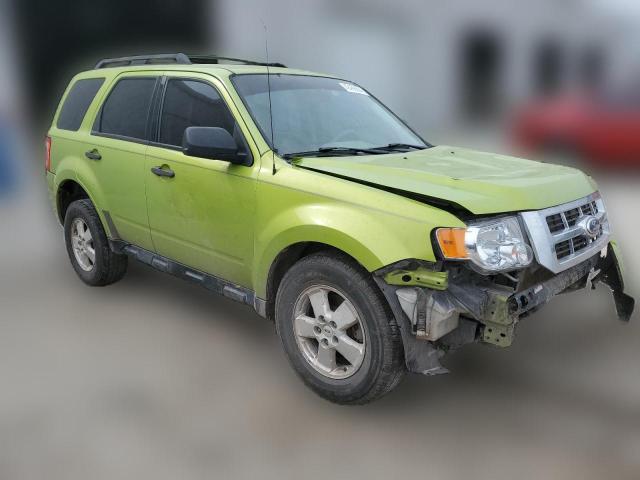 Photo 3 VIN: 1FMCU0C7XCKB09841 - FORD ESCAPE 