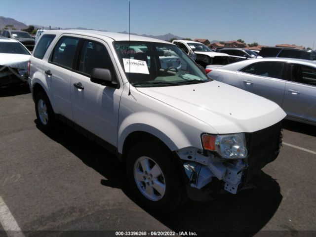 Photo 0 VIN: 1FMCU0C7XCKB79002 - FORD ESCAPE 