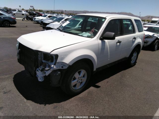 Photo 1 VIN: 1FMCU0C7XCKB79002 - FORD ESCAPE 