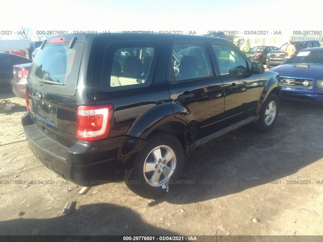 Photo 3 VIN: 1FMCU0C7XCKC12838 - FORD ESCAPE 