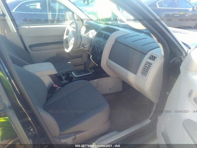 Photo 4 VIN: 1FMCU0C7XCKC12838 - FORD ESCAPE 