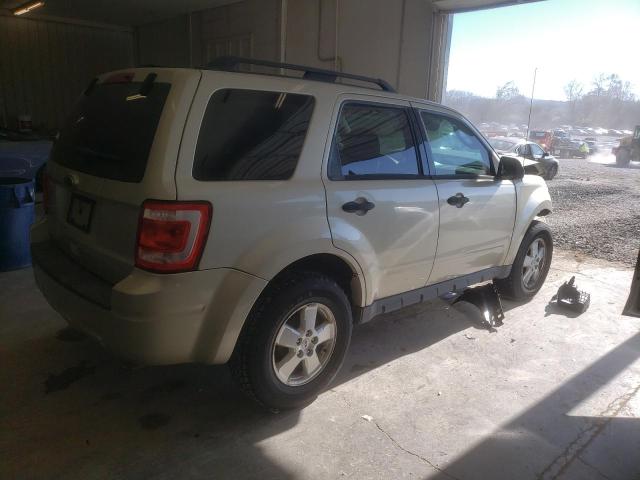 Photo 2 VIN: 1FMCU0D70AKA04561 - FORD ESCAPE 