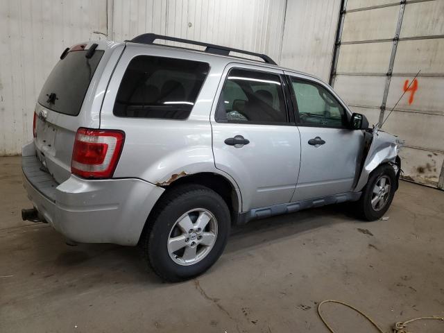 Photo 2 VIN: 1FMCU0D70AKA63254 - FORD ESCAPE XLT 