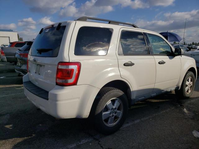 Photo 2 VIN: 1FMCU0D70AKB35943 - FORD ESCAPE 