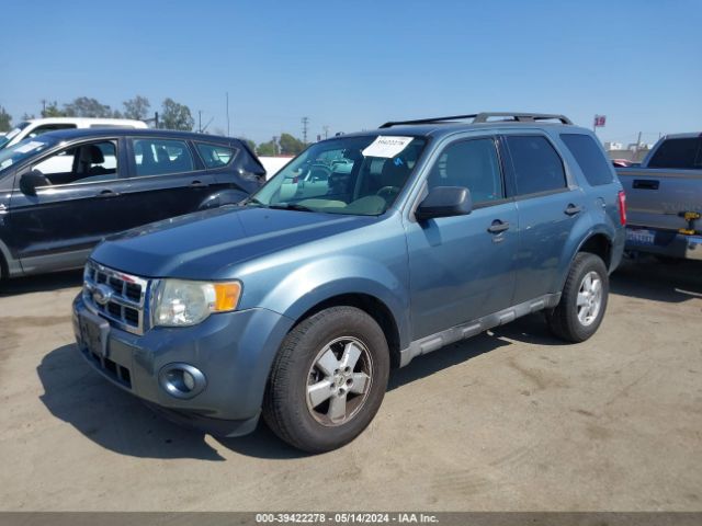 Photo 1 VIN: 1FMCU0D70AKC30664 - FORD ESCAPE 