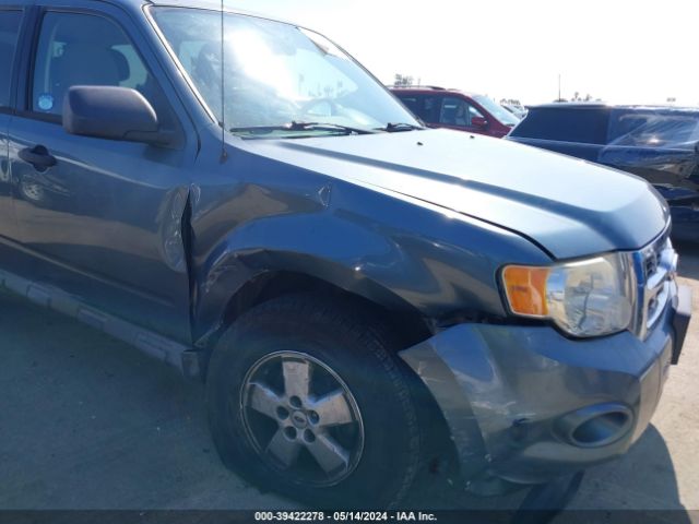 Photo 5 VIN: 1FMCU0D70AKC30664 - FORD ESCAPE 