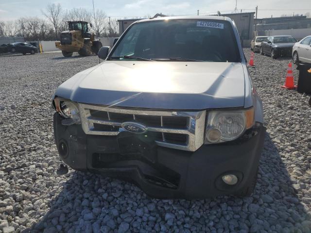 Photo 4 VIN: 1FMCU0D70AKC94817 - FORD ESCAPE 